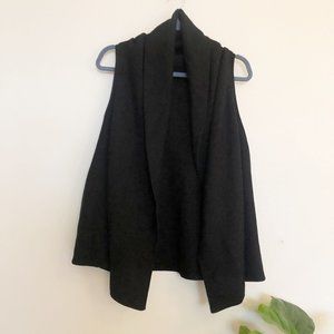 Gorgeous 100% Wool Black Sweater Vest OS